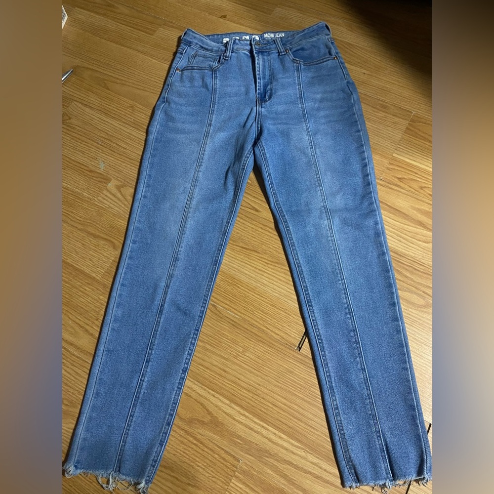 3/$20 Song mom jeans 11/30 high rise